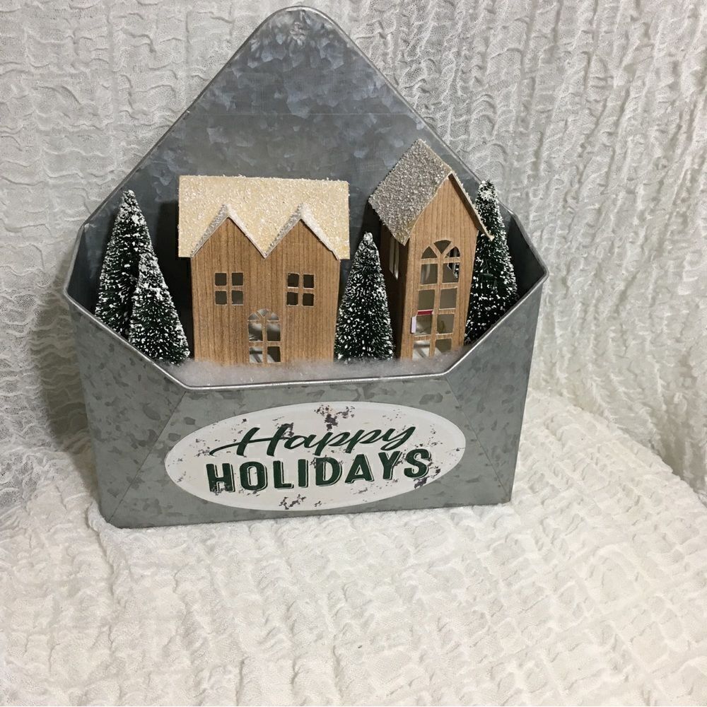 NWT Happy Holidays Tin Envope Wall Decor
